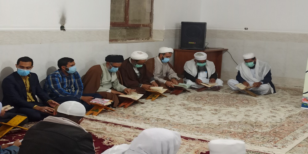 برگزاری شبی با قرآن در هفته وحدت