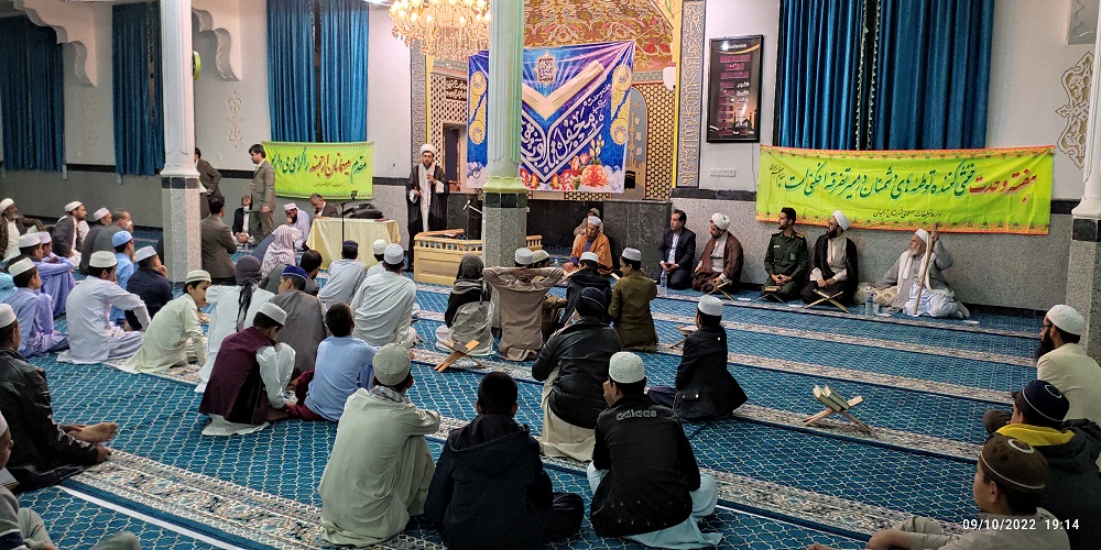 برگزاری محفل انس با قرآن کریم در مسجد جامع اهل سنت شهر طبس مسینا