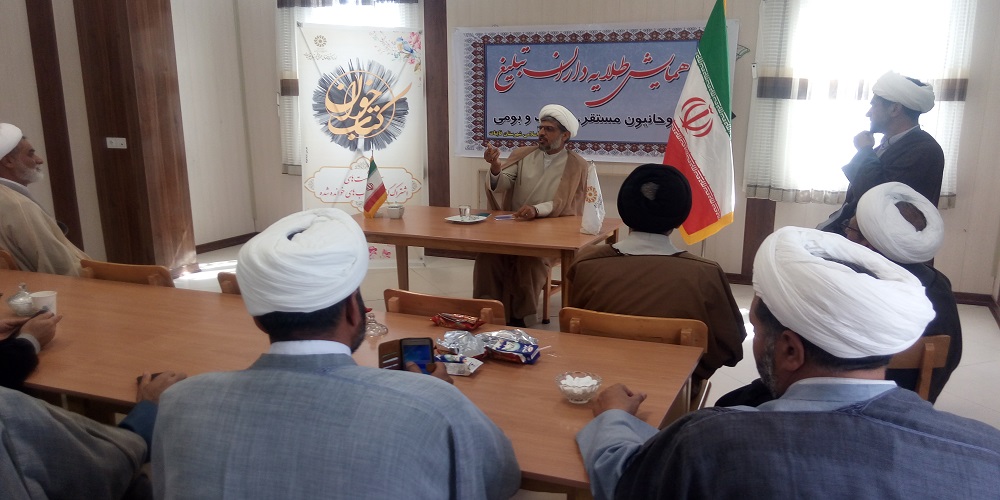 فعالیت 85 روحانی در مساجد شهرستان قاین درماه رمضان