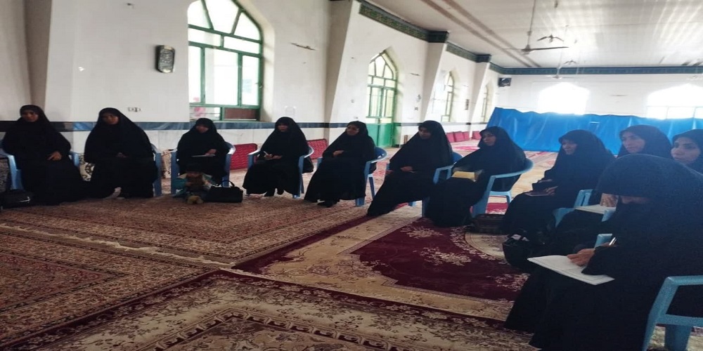 برگزاری نشست شبکه بانوری‌ها در شهرستان زیرکوه