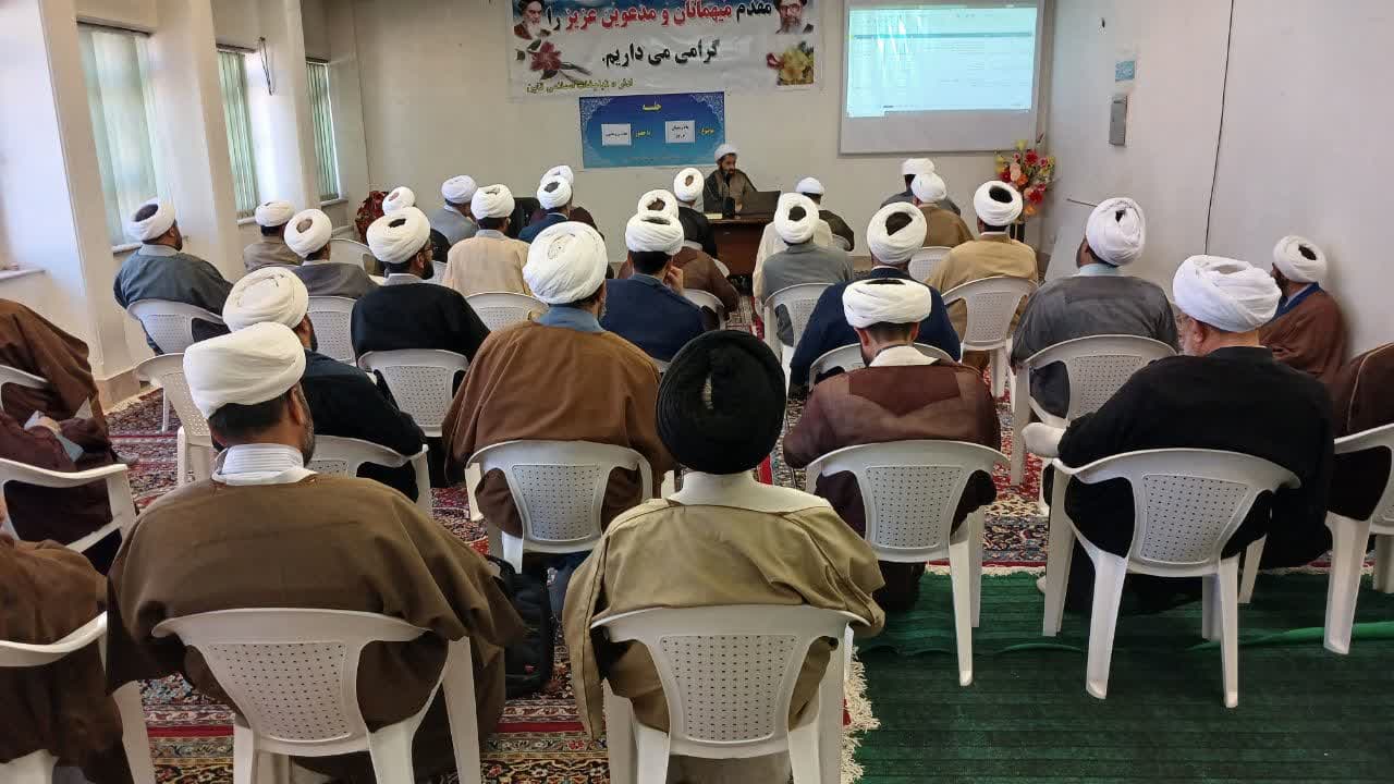 فعالیت 70 روحانی در مساجد شهرستان قائنات در ماه رمضان