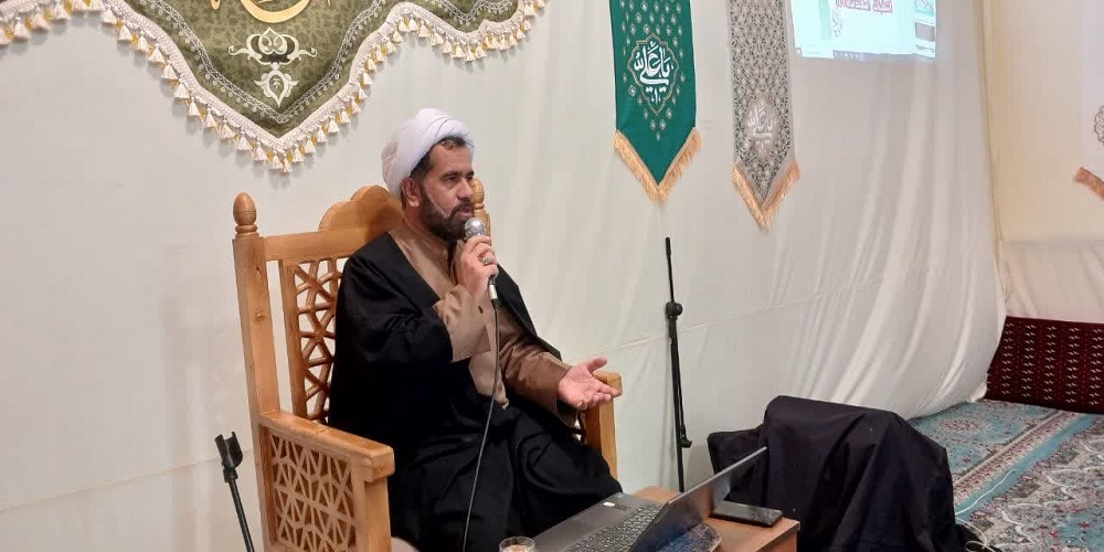 اقامه نماز عید سعید فطر در 70 منطقه شهرستان قائنات